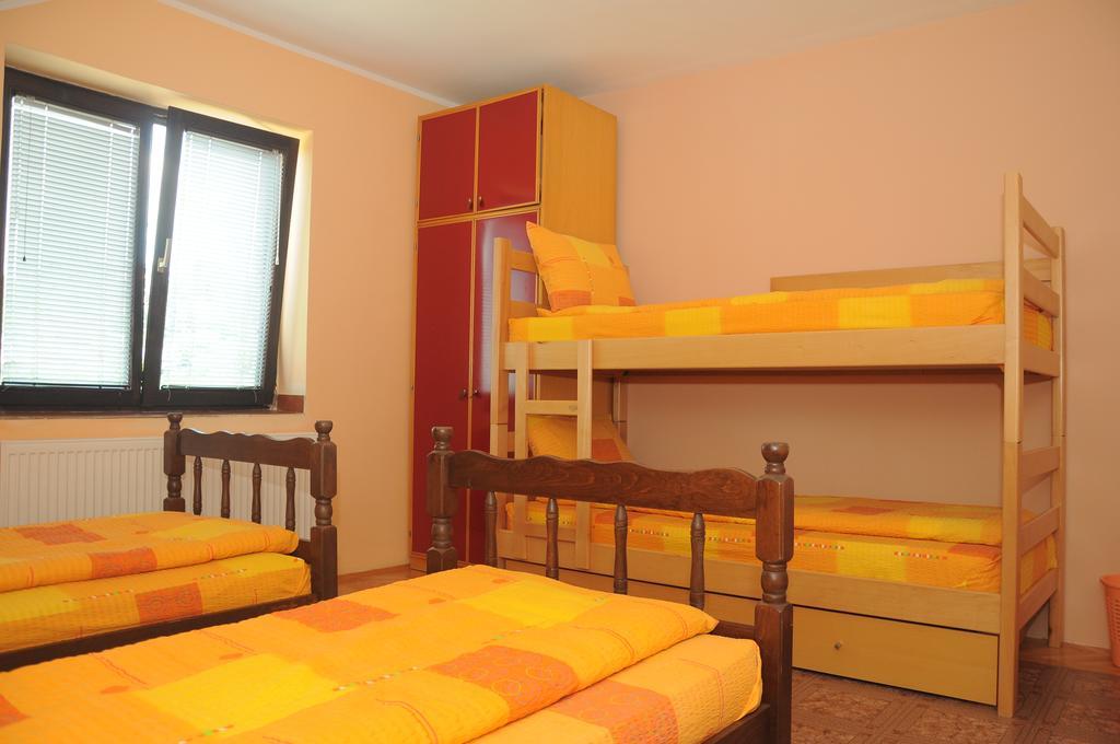 Smestaj - Sobe Marvel Ni Habitación foto